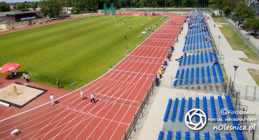 Olesnica stadion